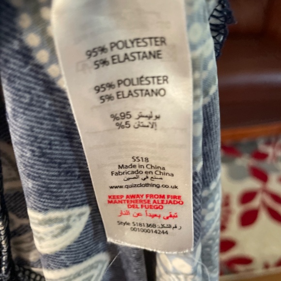 Paisley Mandela Designed Blouse - Picture 9 of 9